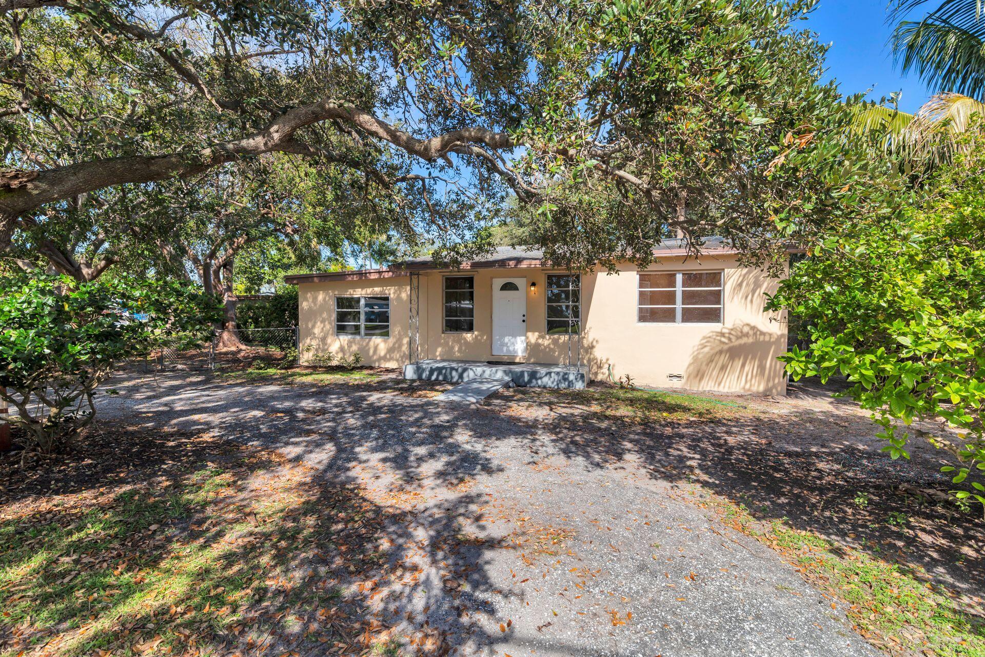 2609 Richard Road West Palm Beach, FL 33403 - Photo 3 of 21 Richard Road House