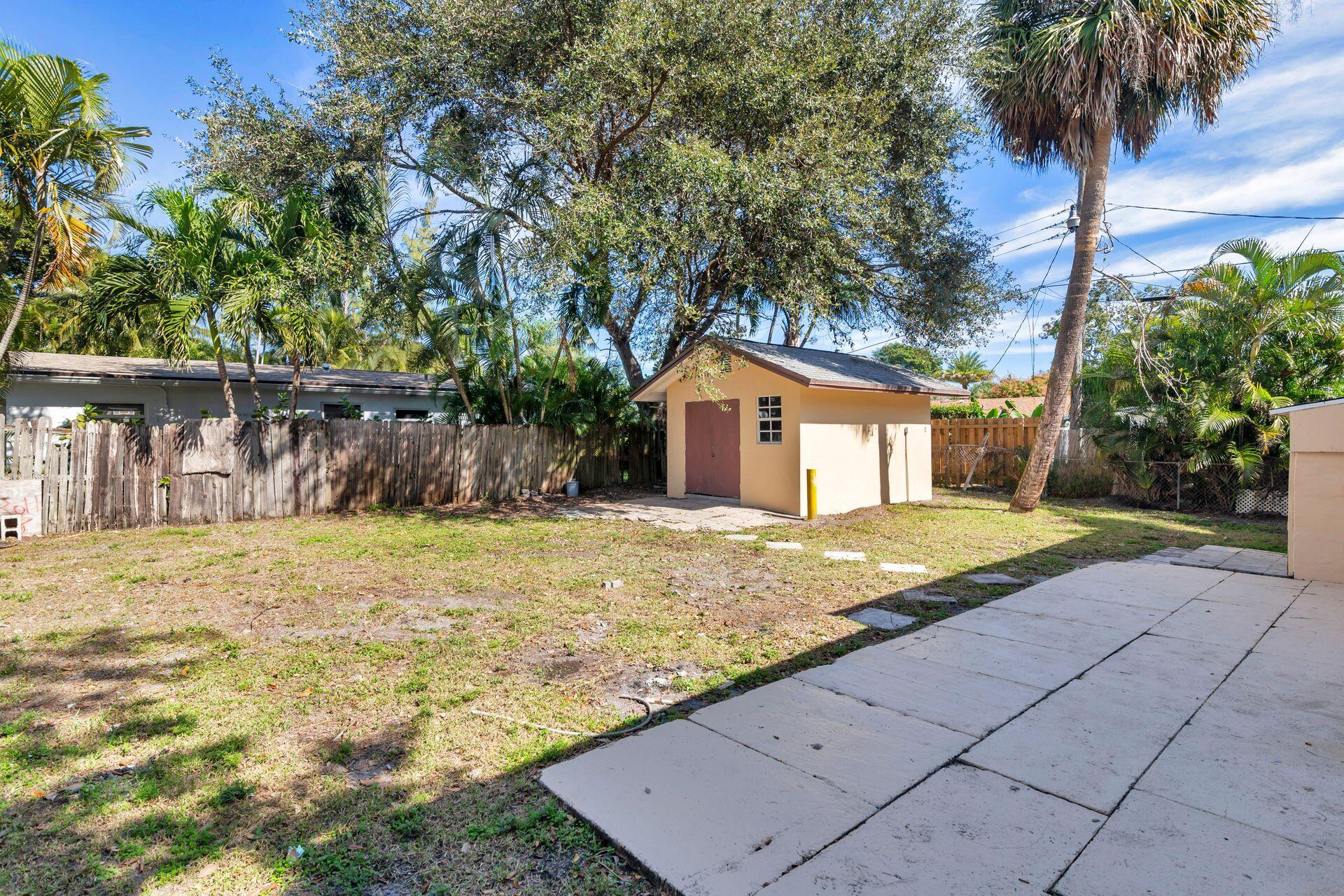 2609 Richard Road West Palm Beach, FL 33403 - Photo 4 of 21 Richard Road ADU2
