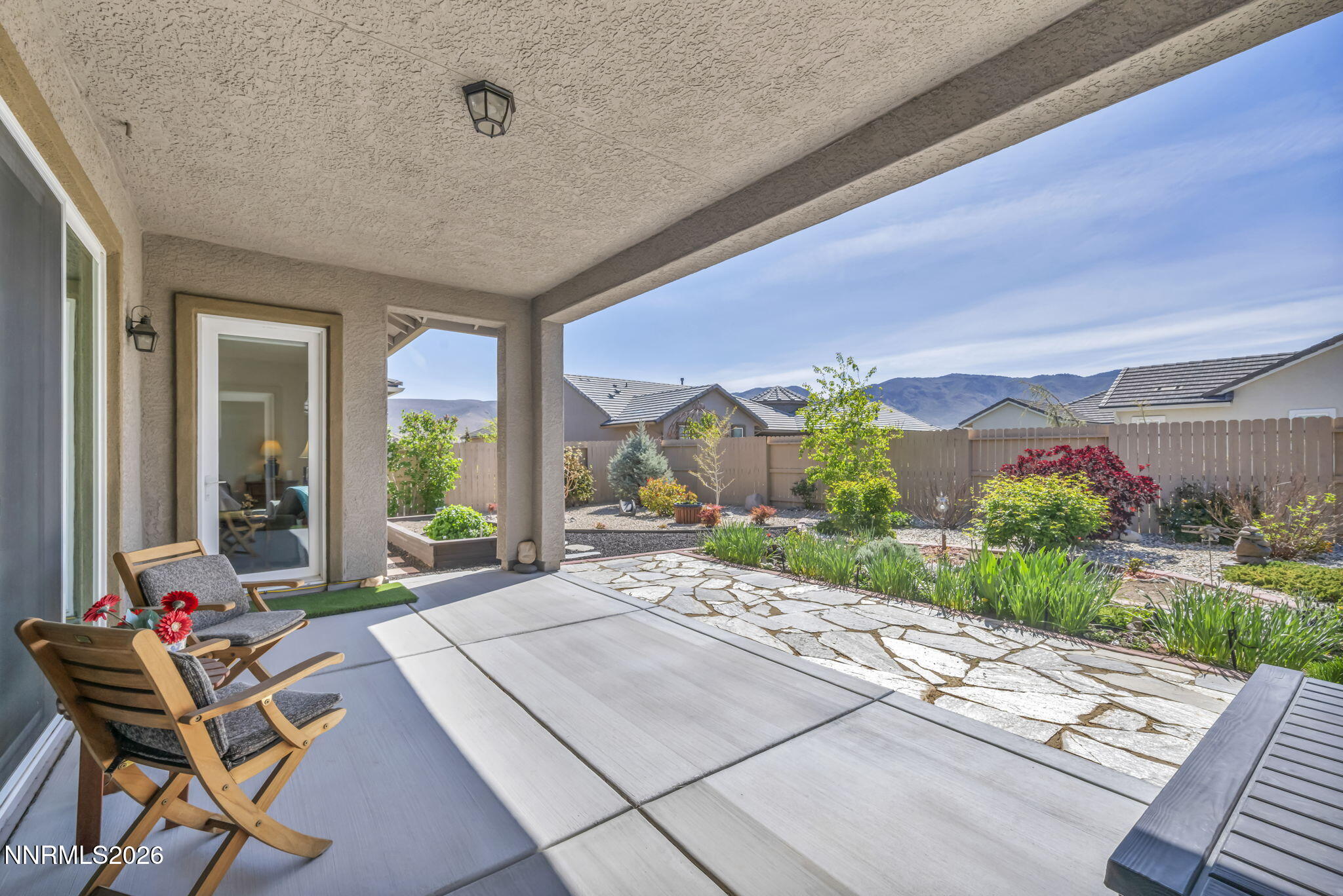 2010 Phaethon Lane Reno, NV 89521 - Photo 3 of 28 10-web-or-mls-2010-phaethon-ln