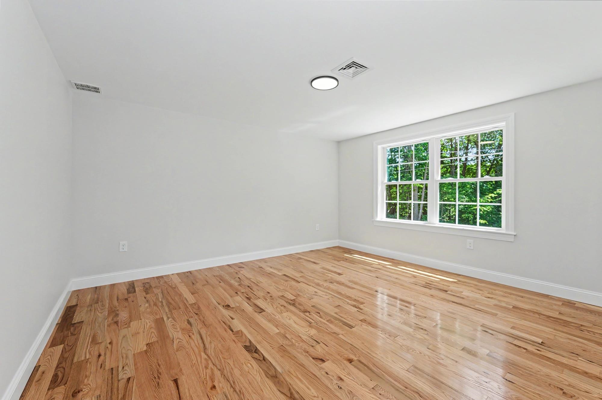 60 Walnut Hill Road Derry, NH 03038 - Photo 19 of 33 Gallery Image 19
