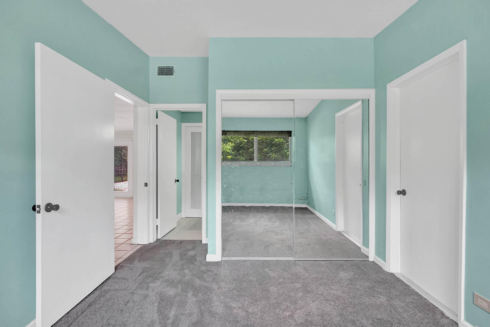 79 Canton Road Lake Worth, FL 33467 - Photo 11 of 33 2.1 DSC00095