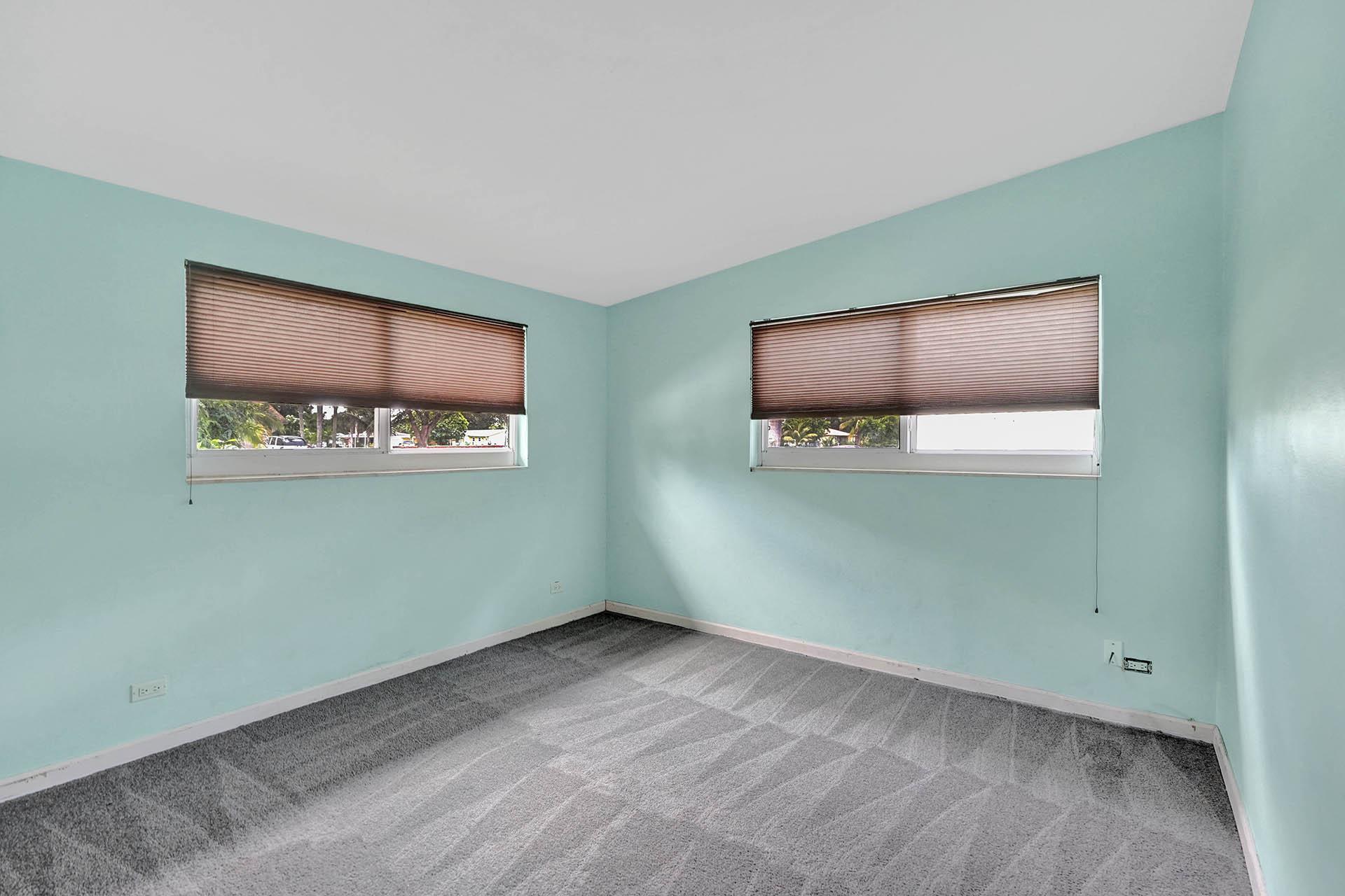 79 Canton Road Lake Worth, FL 33467 - Photo 16 of 33 2.5 DSC00101
