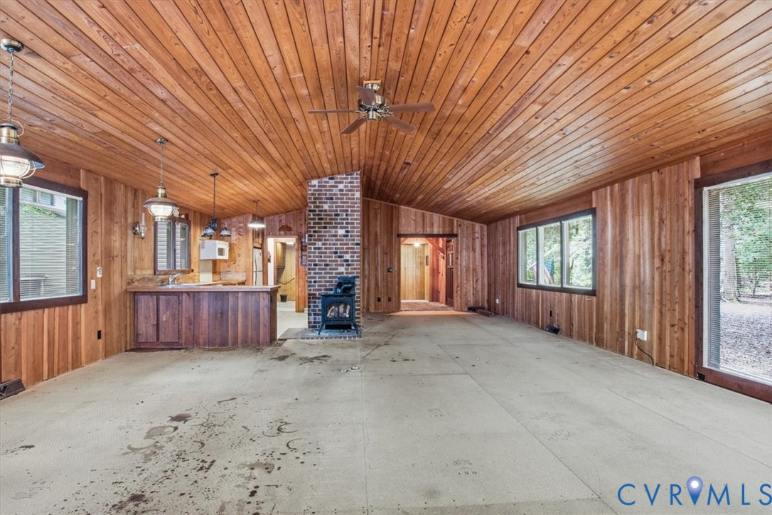 7581 Granny Valley Road Gloucester, VA 23061 - Photo 7 of 69