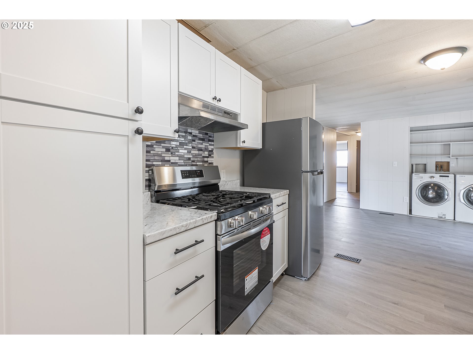 2902 East 2nd Street Newberg, OR 97132 - Photo 13 of 38