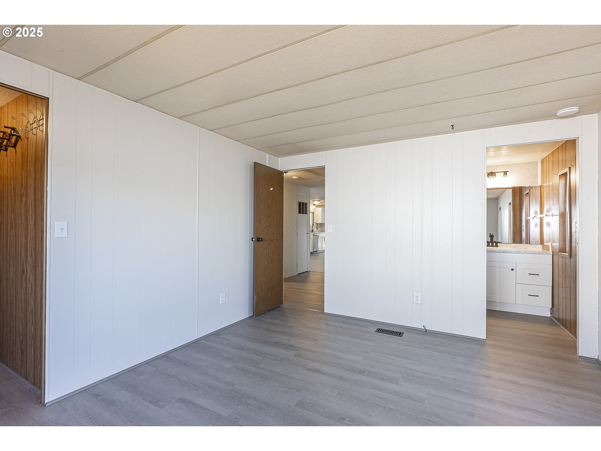 2902 East 2nd Street Newberg, OR 97132 - Photo 21 of 38