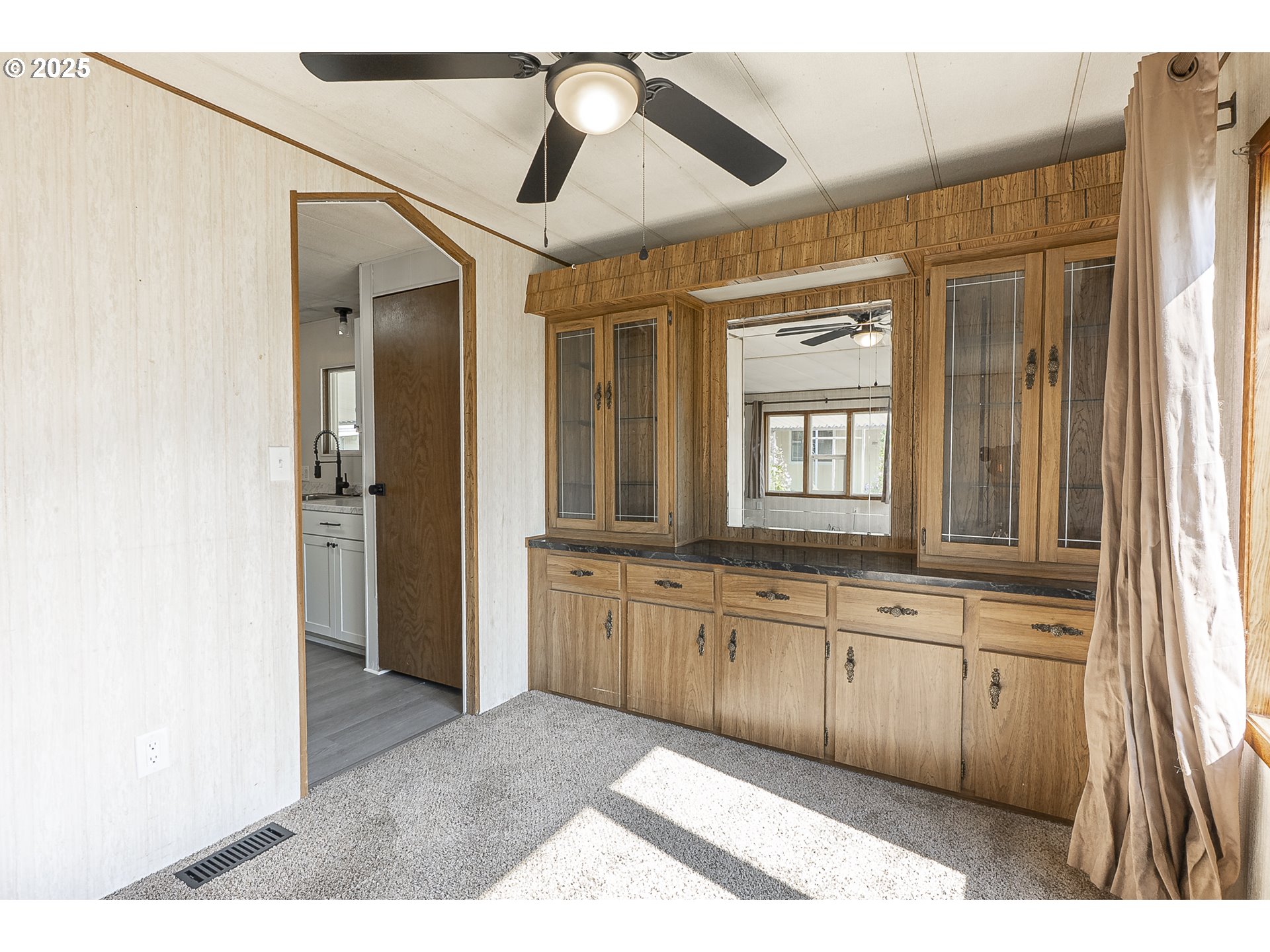 2902 East 2nd Street Newberg, OR 97132 - Photo 9 of 38