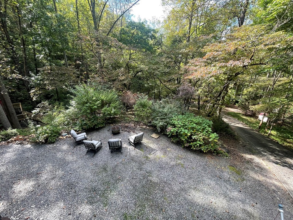 3333 Ellington Road Hayesville, NC 28904 - Photo 4 of 28