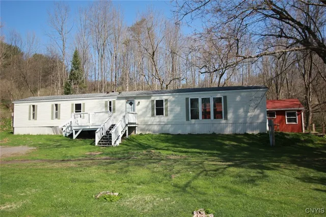$113,300 | 9487 Highway 20, Bridgewater, NY 13313