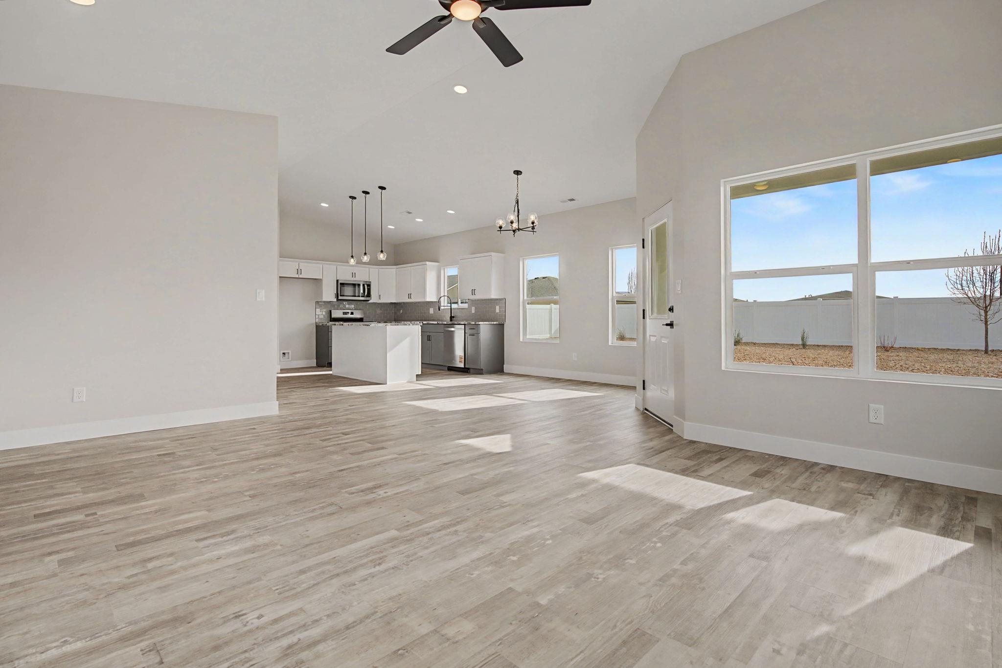 3307 Swan View Clifton, CO 81520 - Photo 9 of 36