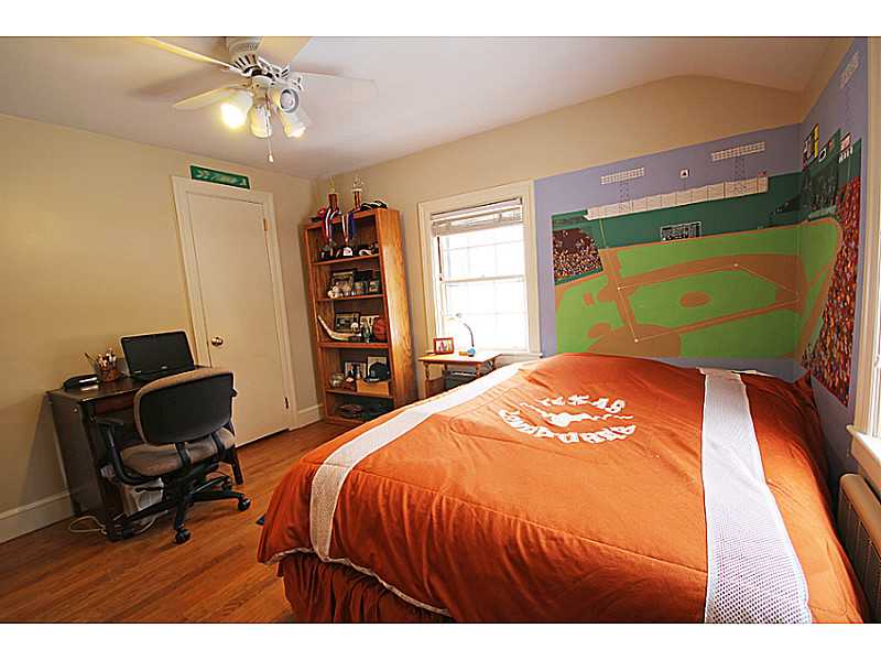 19 Surrey Road Barrington, RI 02806 - Photo 20 of 24 Bedroom.