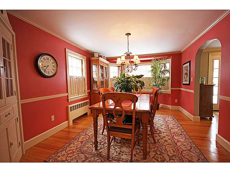 19 Surrey Road Barrington, RI 02806 - Photo 6 of 24 Dining Room. Lovely dining room complete with chair rail and built in.