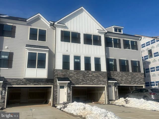 417 Ensemble Way Frederick, MD 21701 - Photo 3 of 33