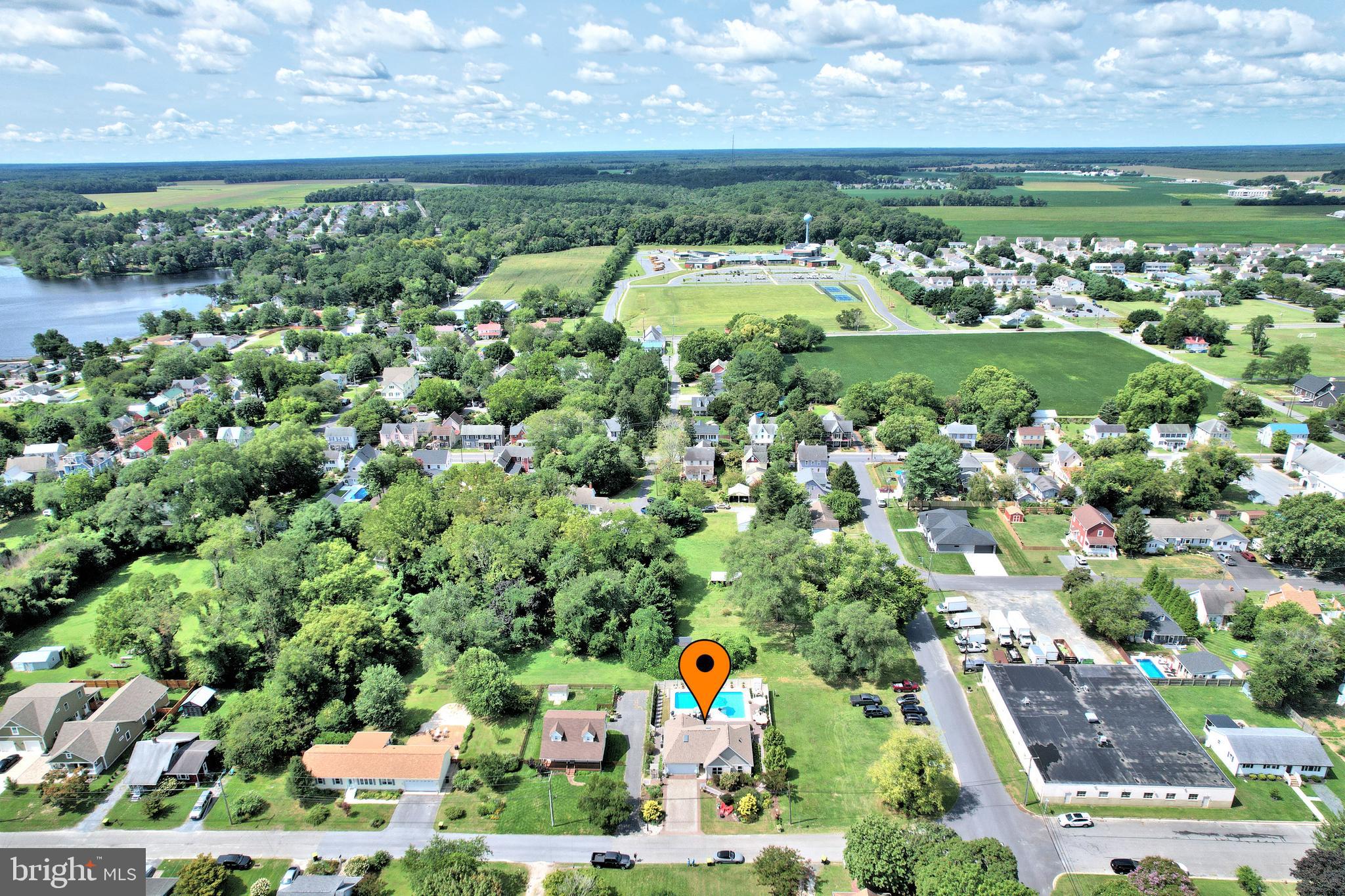 330 Behringer Avenue Milton, DE 19968 - Photo 7 of 49 Walk to the Milton Theatre
