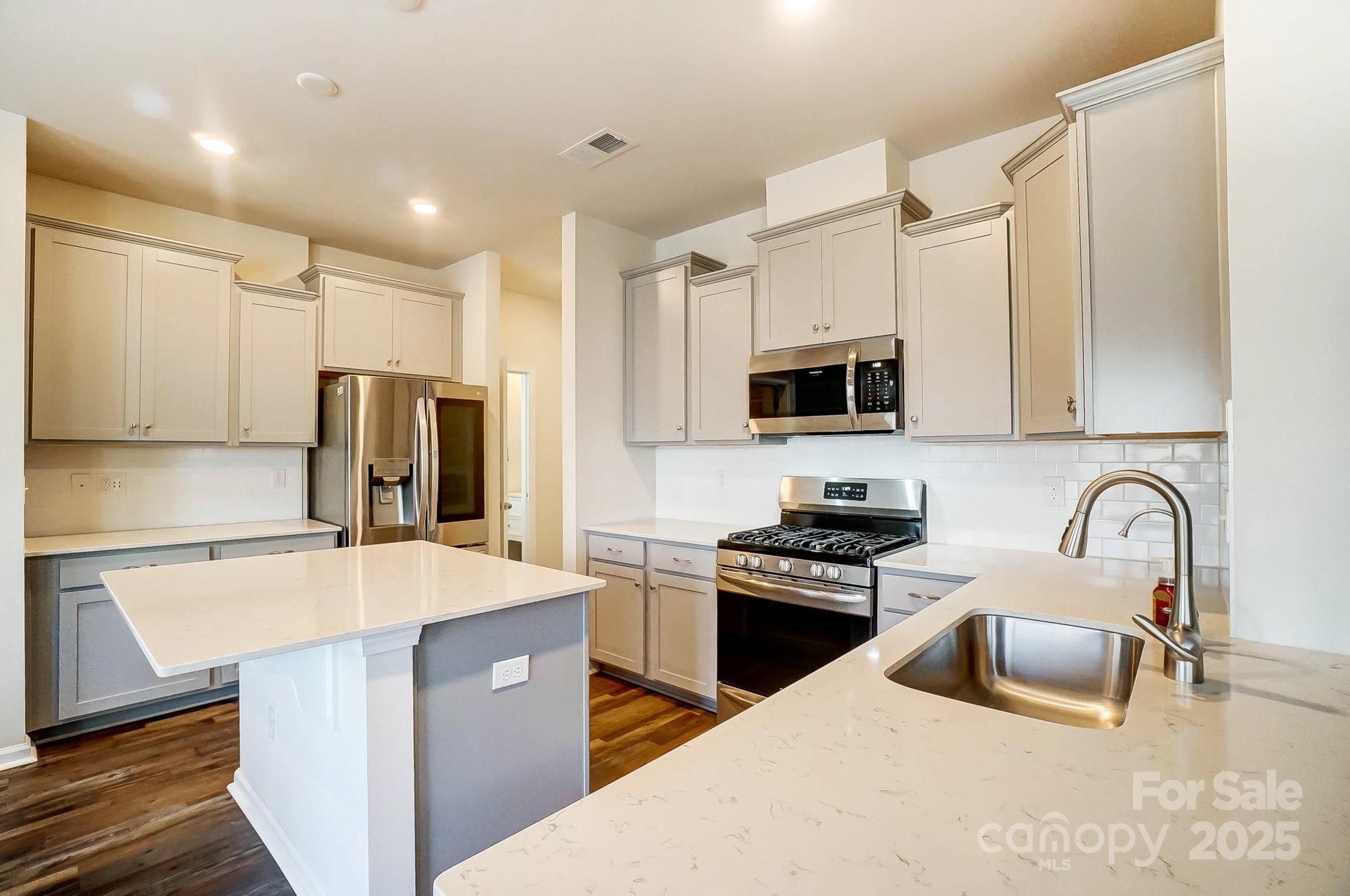 141 Lambeth Loop Mooresville, NC 28115 - Photo 8 of 48