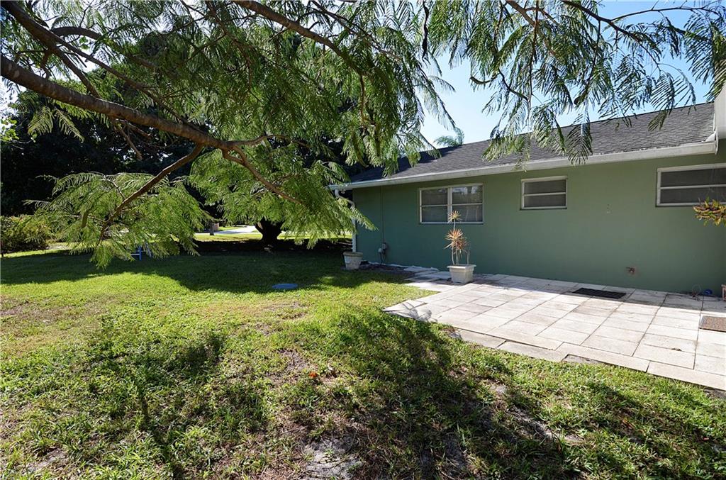 2095 Northwest Fork Road Stuart, FL 34994 - Photo 4 of 13