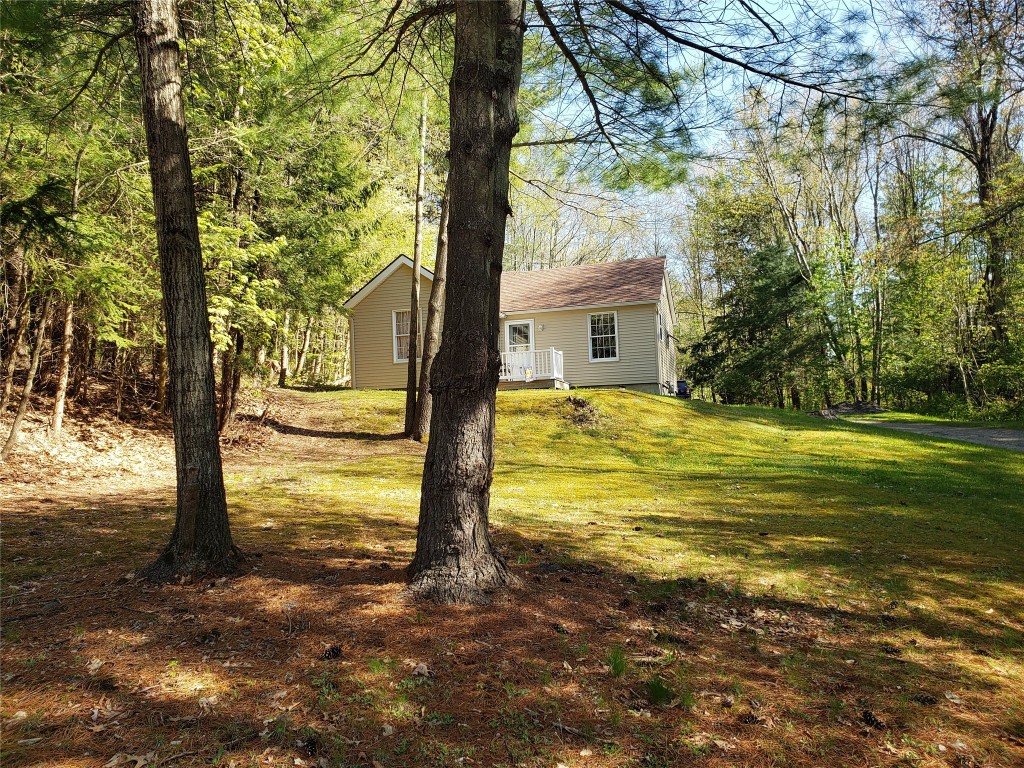 285 Dorman Road Binghamton, NY 13901 - Photo 3 of 9 Gallery Image 3