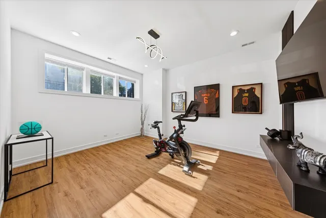 $795,000 | 3576 West Wabansia Avenue, Unit 1, Chicago, IL 60647