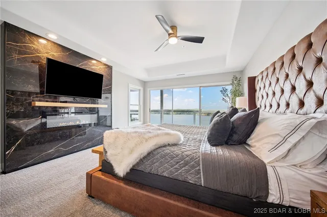 $695,000 | 116 Emerald Bay Drive, Unit 3C, Lake Ozark, MO 65049