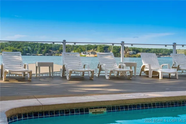 $695,000 | 116 Emerald Bay Drive, Unit 3C, Lake Ozark, MO 65049