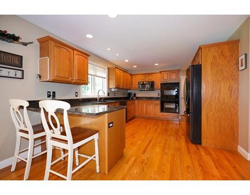 155 Raymond Road Marlborough, MA 01752 - Photo 10 of 35 Gallery Image 10