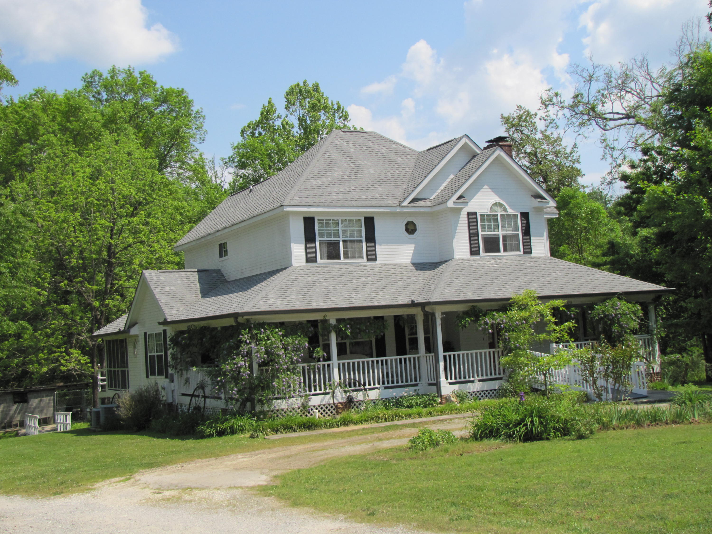 1038 Graysville Road Ringgold, GA 30736 - Photo 1 of 27 Donnahoo_Primary