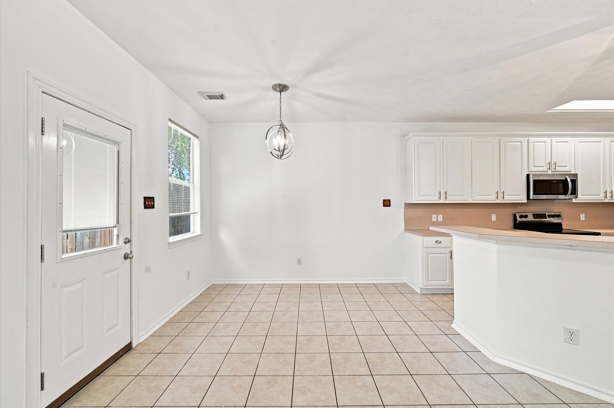 16122 Sandy Path Lane Houston, TX 77084 - Photo 6 of 23 Gallery Image 6