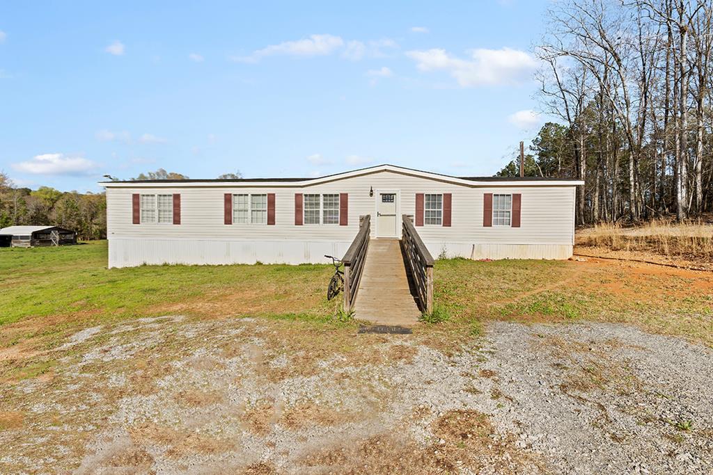 407 Reedy Creek Road Bradley, SC 29819 - Photo 2 of 25