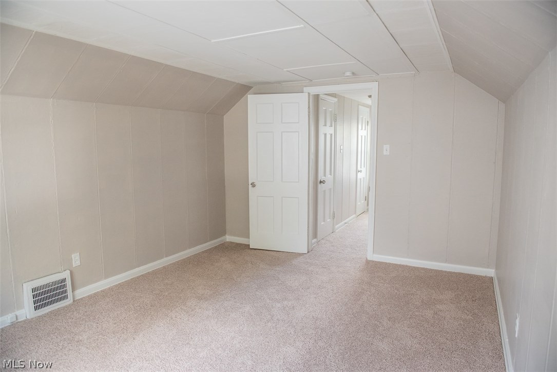 3721 Ludgate Road Cleveland, OH 44120 - Photo 21 of 25
