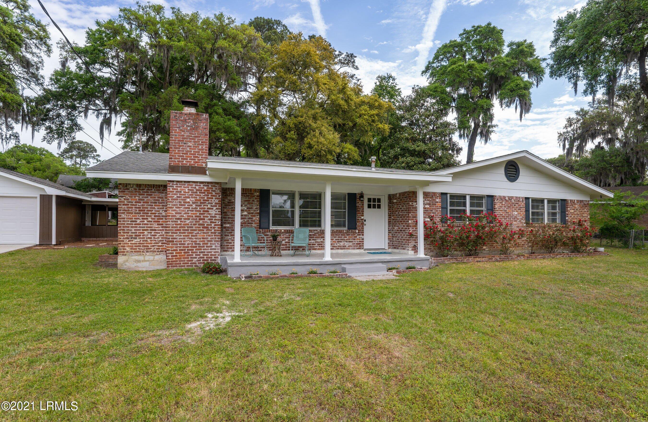 710 State Rd S-7-410 Beaufort, SC 29902 - Photo 2 of 50 DSC09656.jpg-SMALL