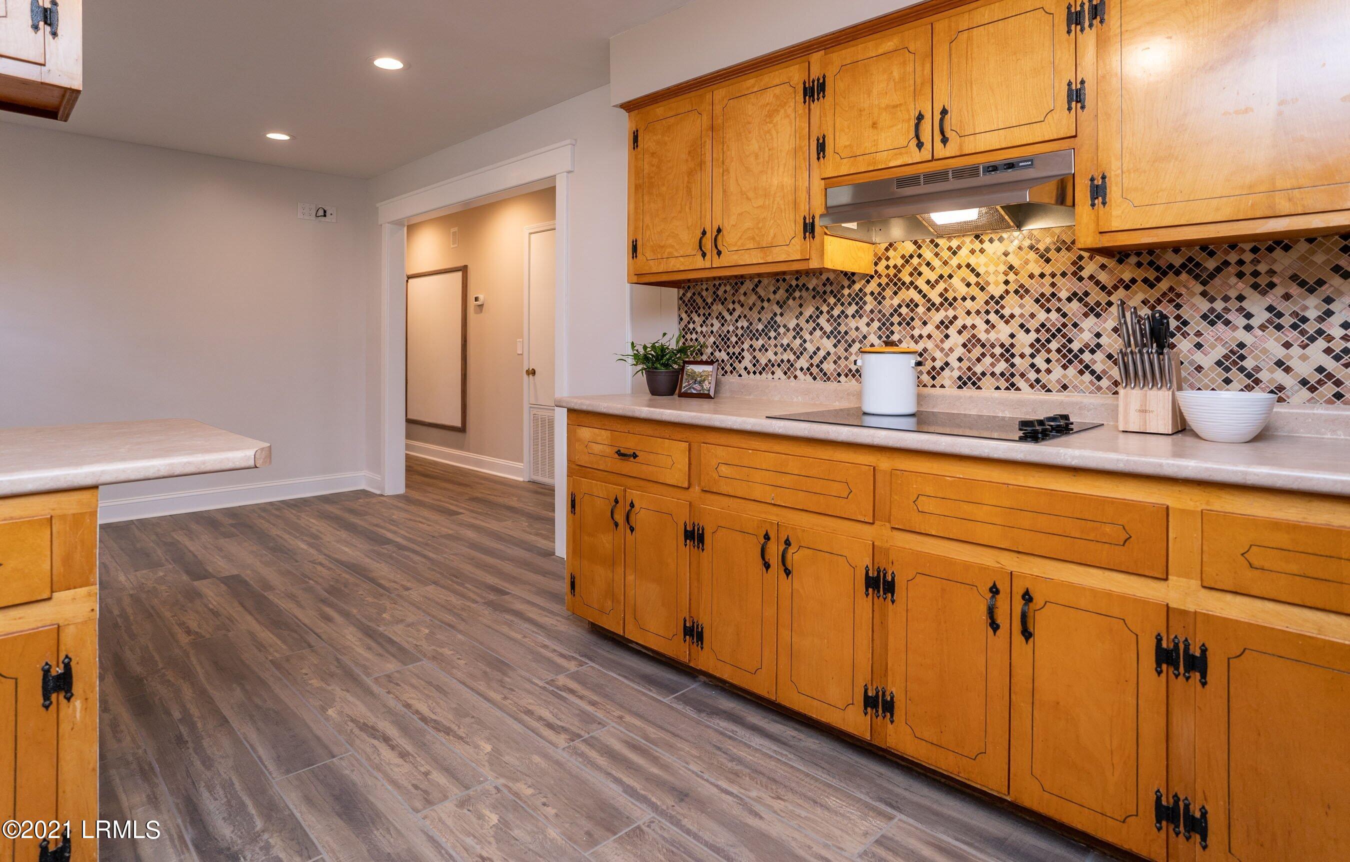 710 State Rd S-7-410 Beaufort, SC 29902 - Photo 23 of 50 DSC09697.jpg-SMALL