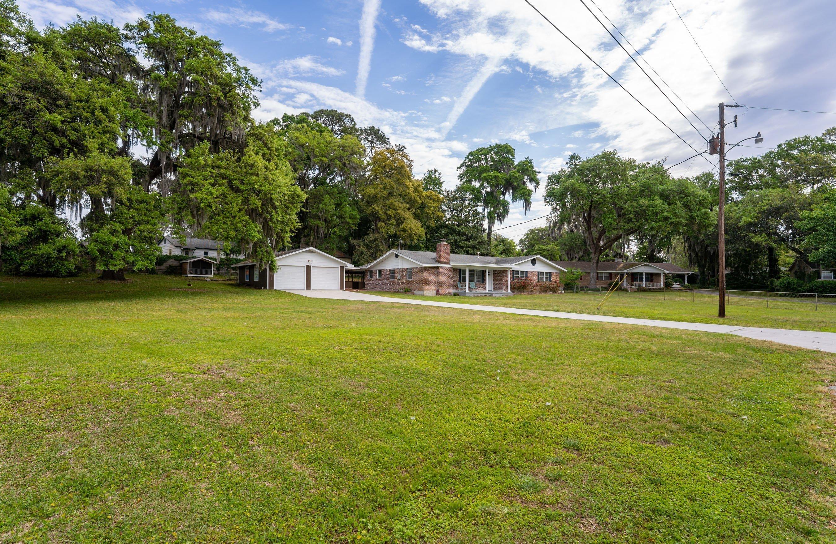 710 State Rd S-7-410 Beaufort, SC 29902 - Photo 4 of 50 DSC09659.jpg-SMALL
