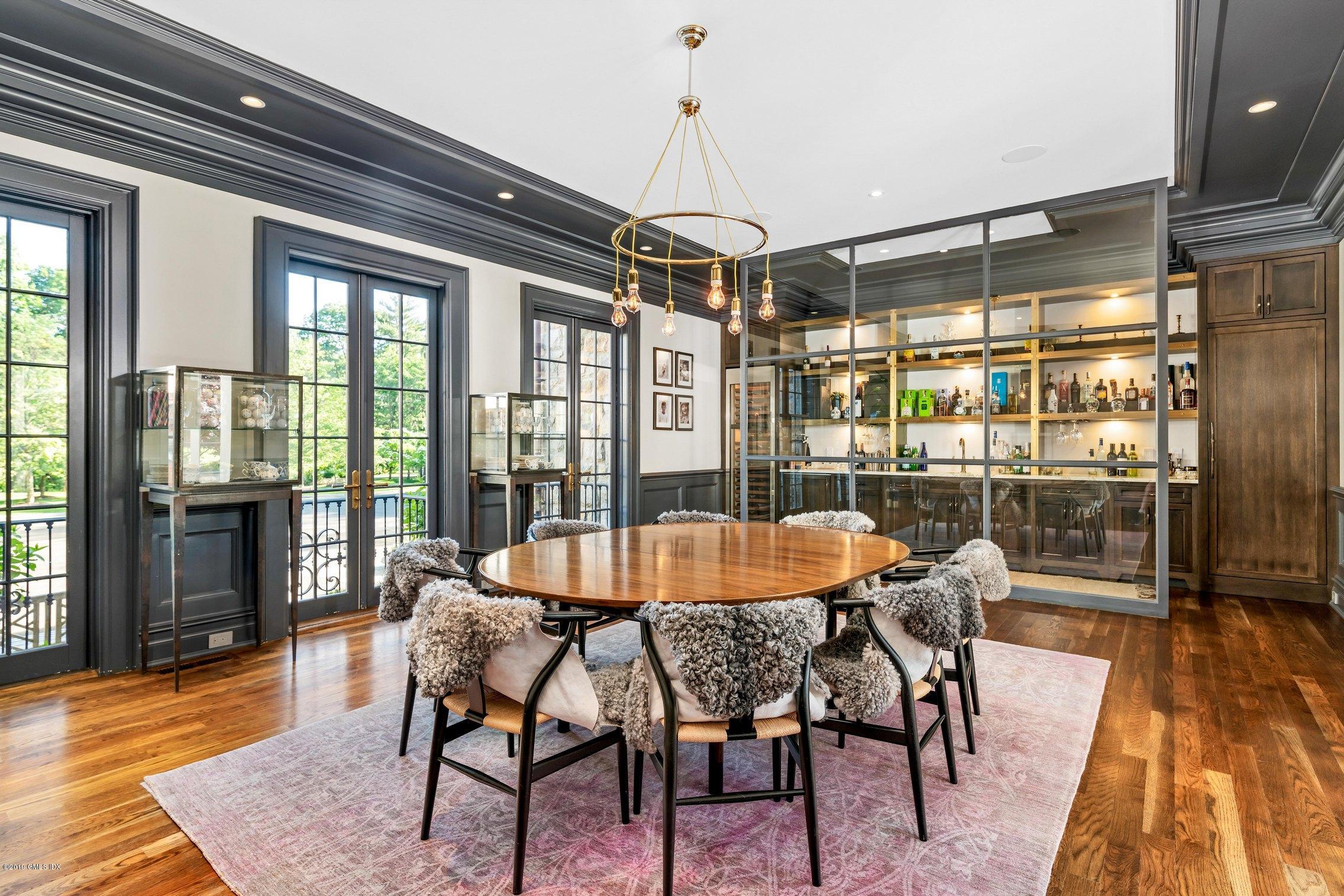 112 Indian Head Road Riverside, CT 06878 - Photo 9 of 49 006