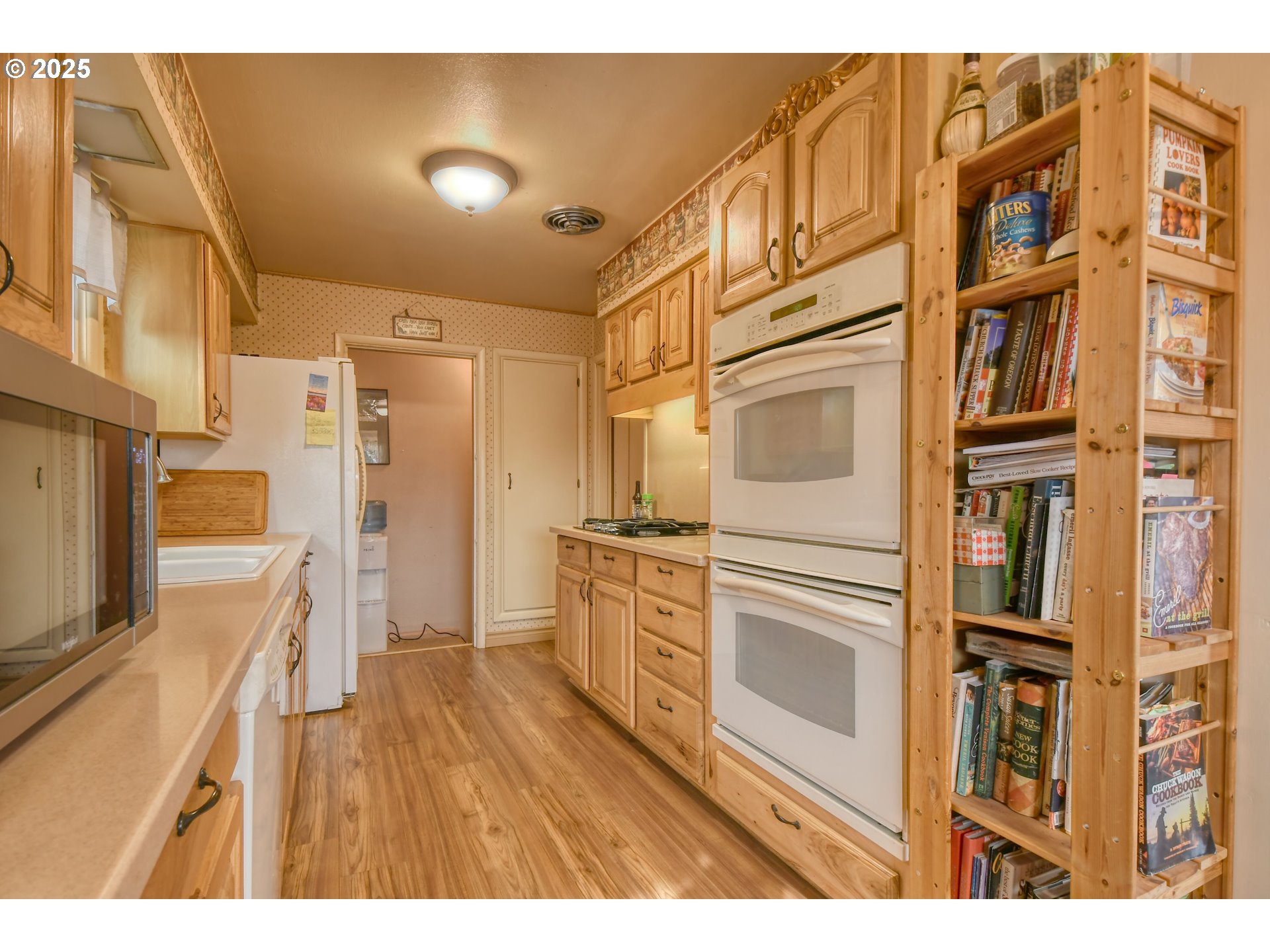 70930 Highway 207 Echo, OR 97826 - Photo 16 of 48 a view of a kitchen with a sink