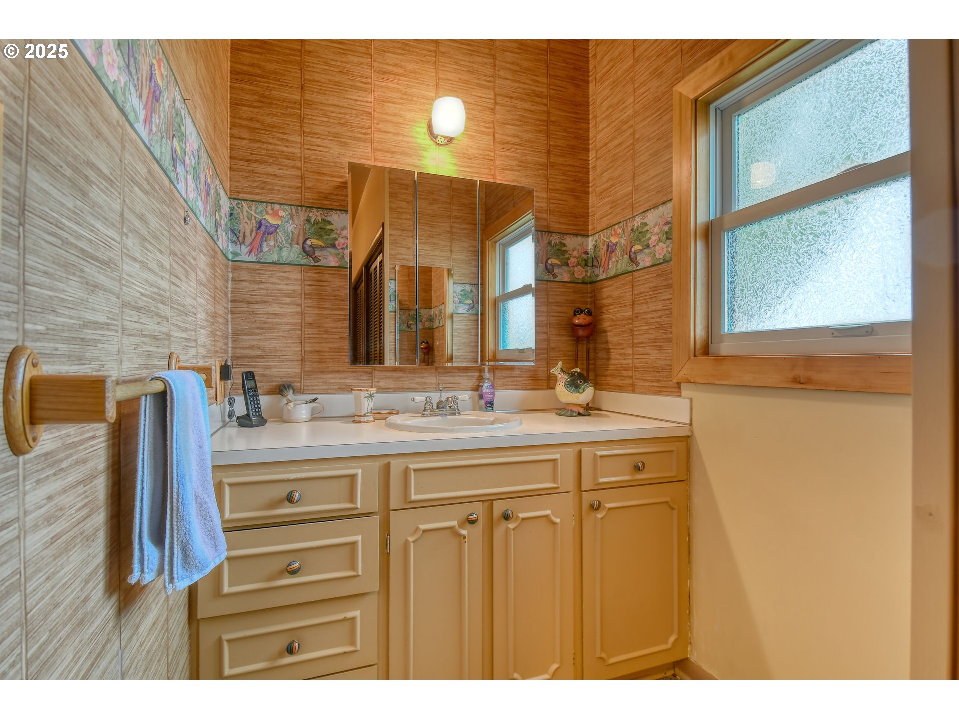 70930 Highway 207 Echo, OR 97826 - Photo 22 of 48 a bathroom with a sink and a mirror