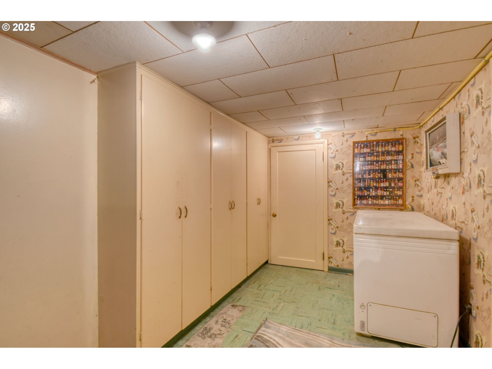 70930 Highway 207 Echo, OR 97826 - Photo 34 of 48 a view of bathroom