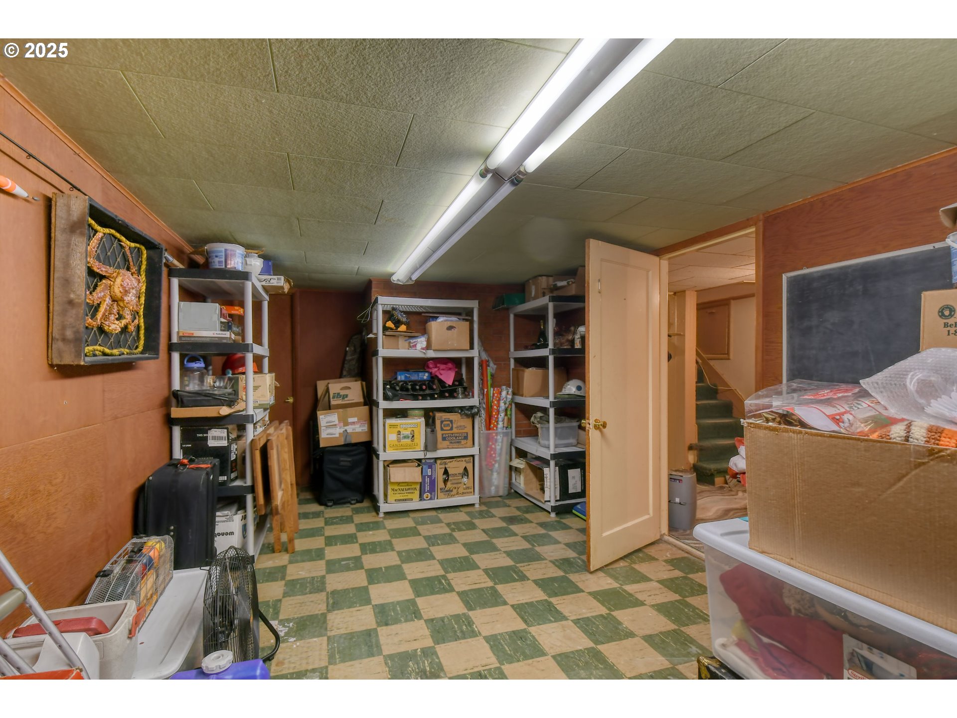 70930 Highway 207 Echo, OR 97826 - Photo 35 of 48 a living room with a couch and bookshelf