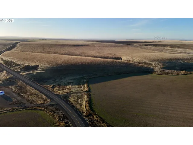 $750,000 | 70930 Highway 207, Echo, OR 97826