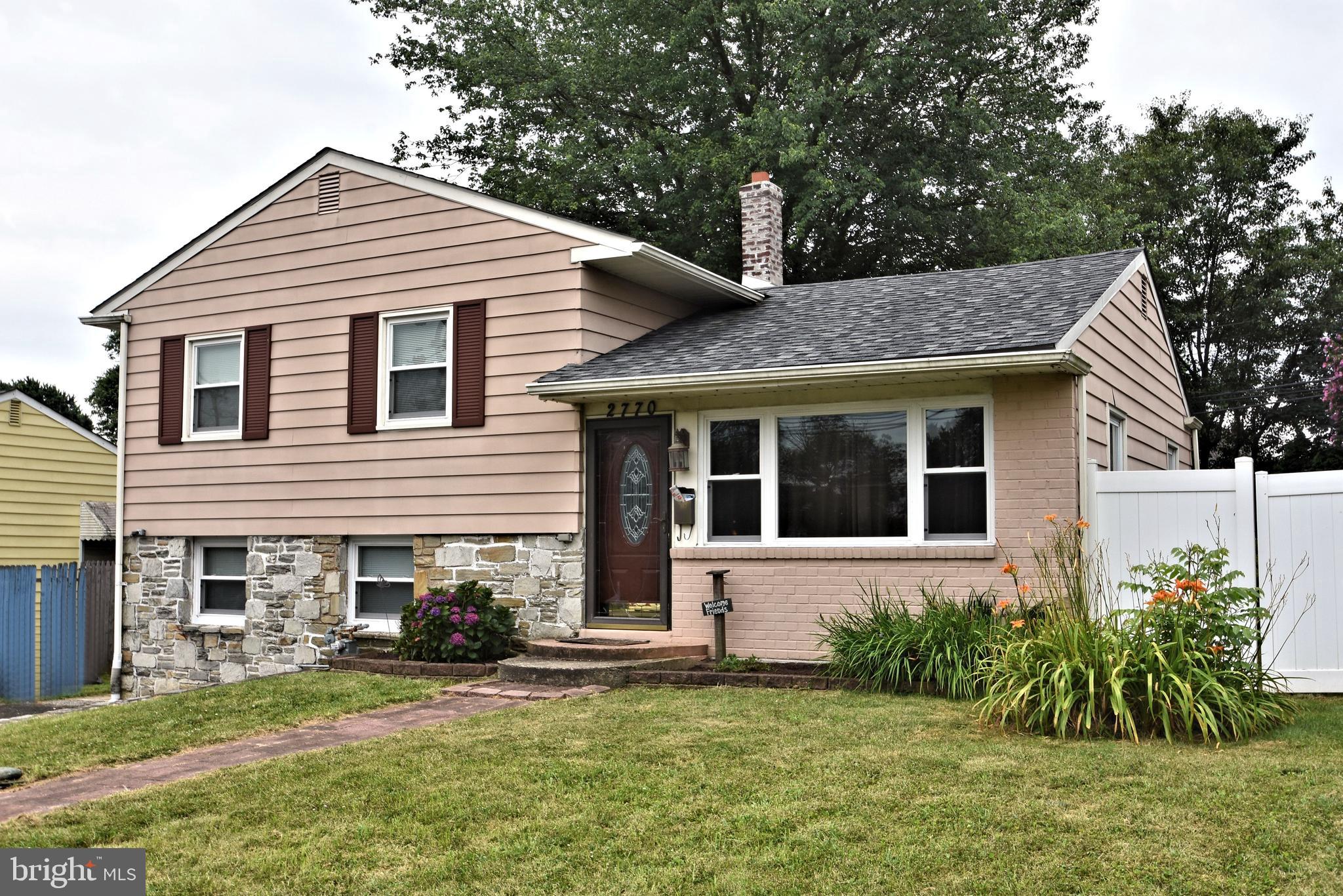 2770 East County Line Road Hatboro, PA 19040 - Photo 2 of 43 Gallery Image 2