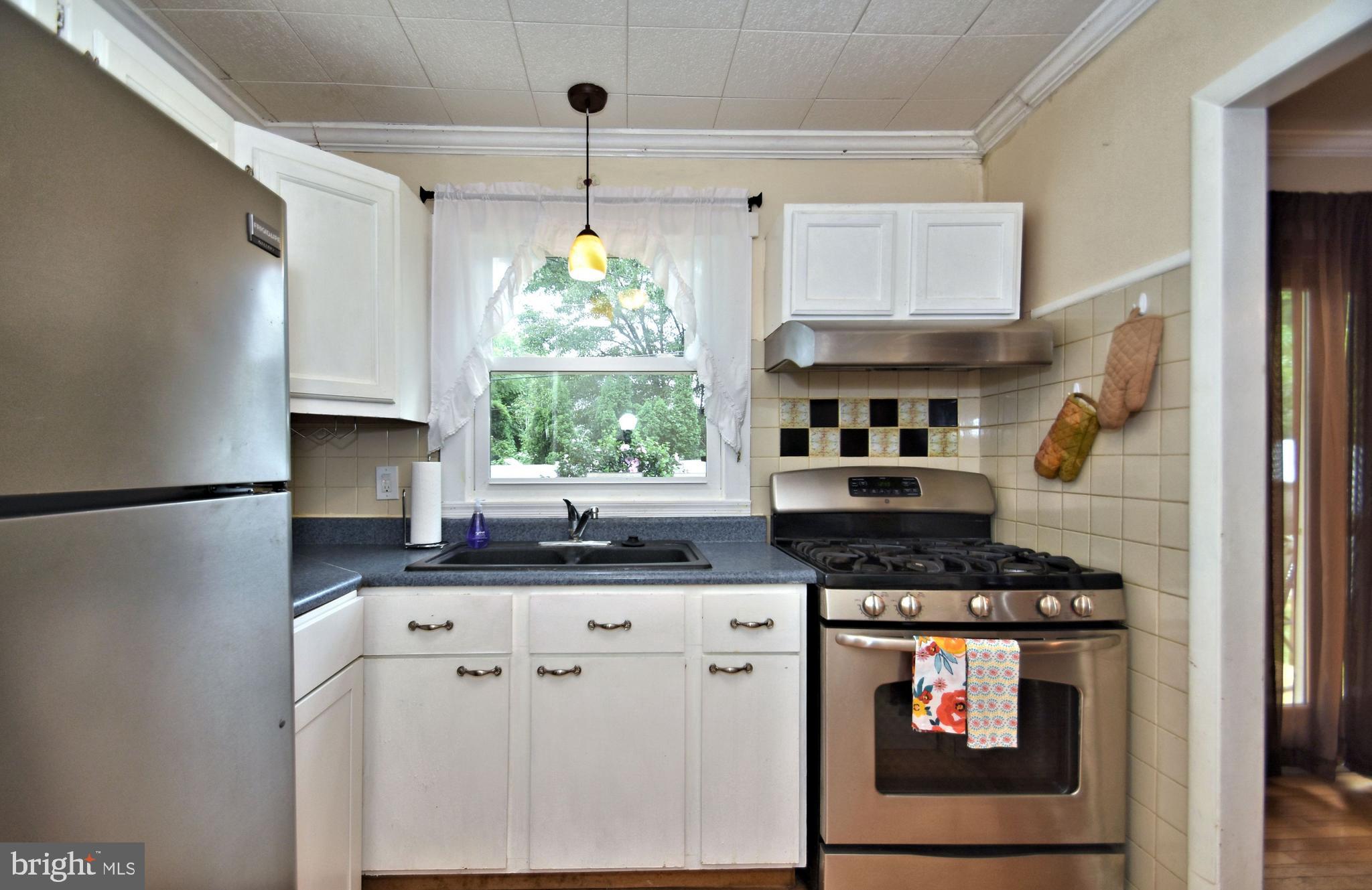 2770 East County Line Road Hatboro, PA 19040 - Photo 14 of 43 Gallery Image 14