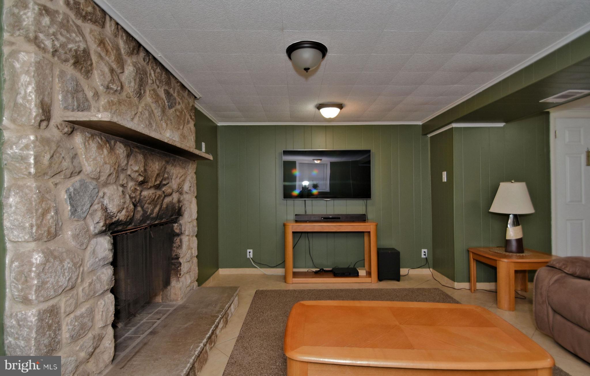 2770 East County Line Road Hatboro, PA 19040 - Photo 31 of 43 Gallery Image 31