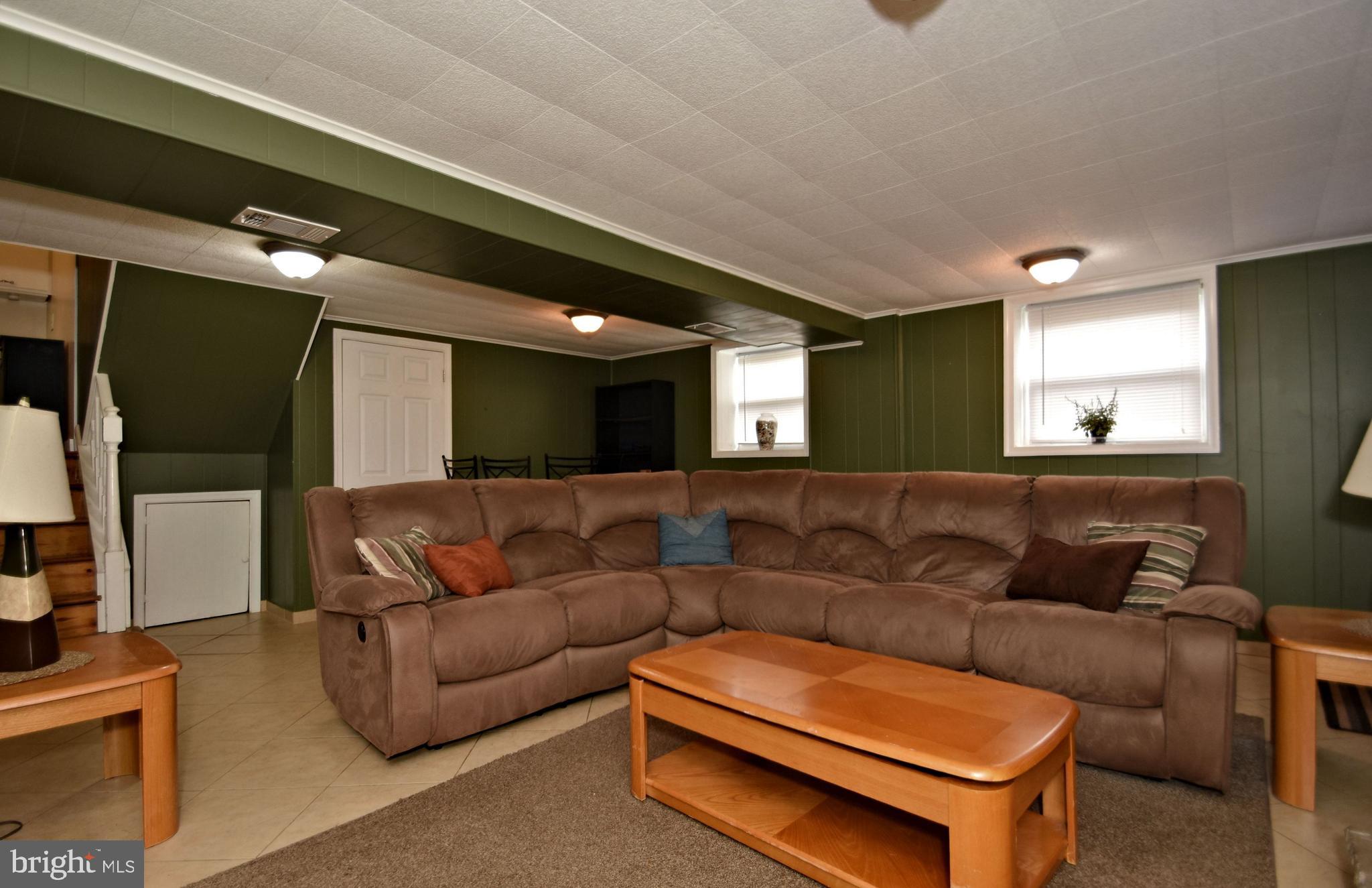 2770 East County Line Road Hatboro, PA 19040 - Photo 34 of 43 Gallery Image 34