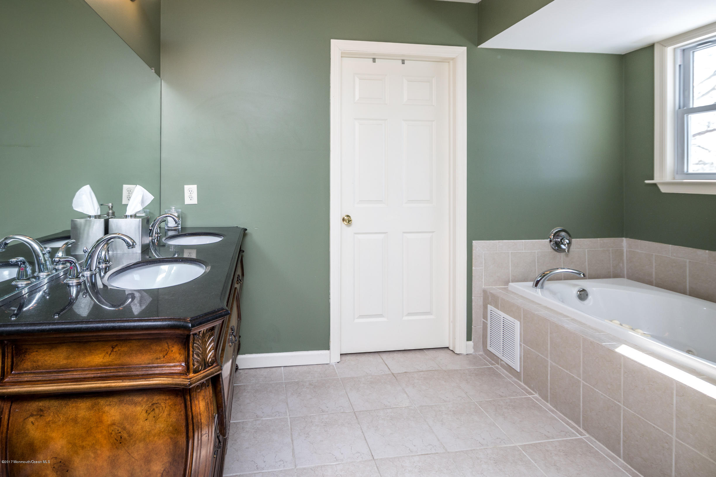 30 Perry Street Keyport, NJ 07735 - Photo 13 of 20 Master Bath
