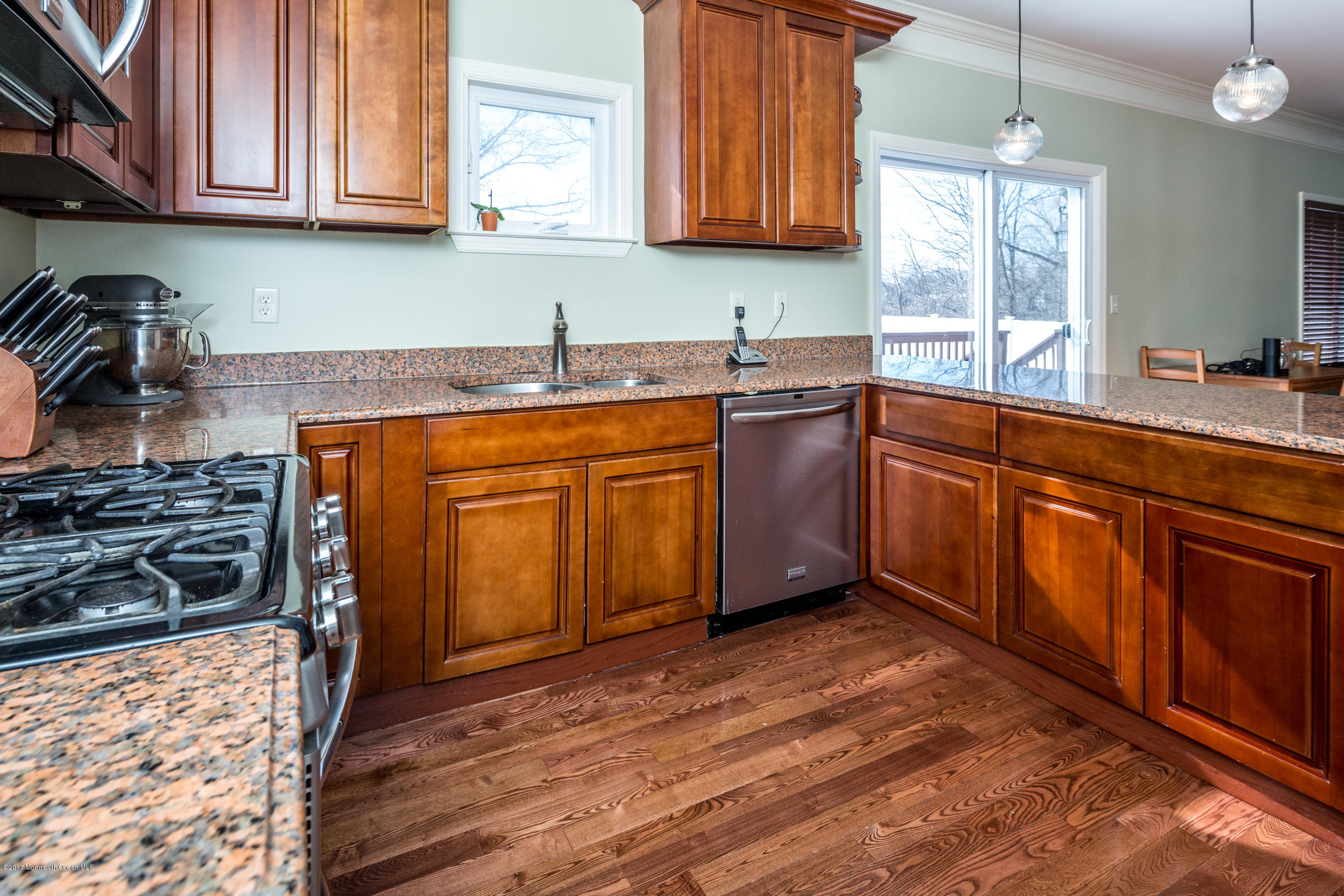 30 Perry Street Keyport, NJ 07735 - Photo 6 of 20 Kitchen
