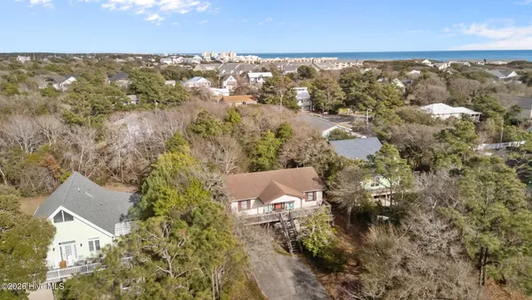 $685,000 | 128 Doe Drive, Emerald Isle, NC 28594