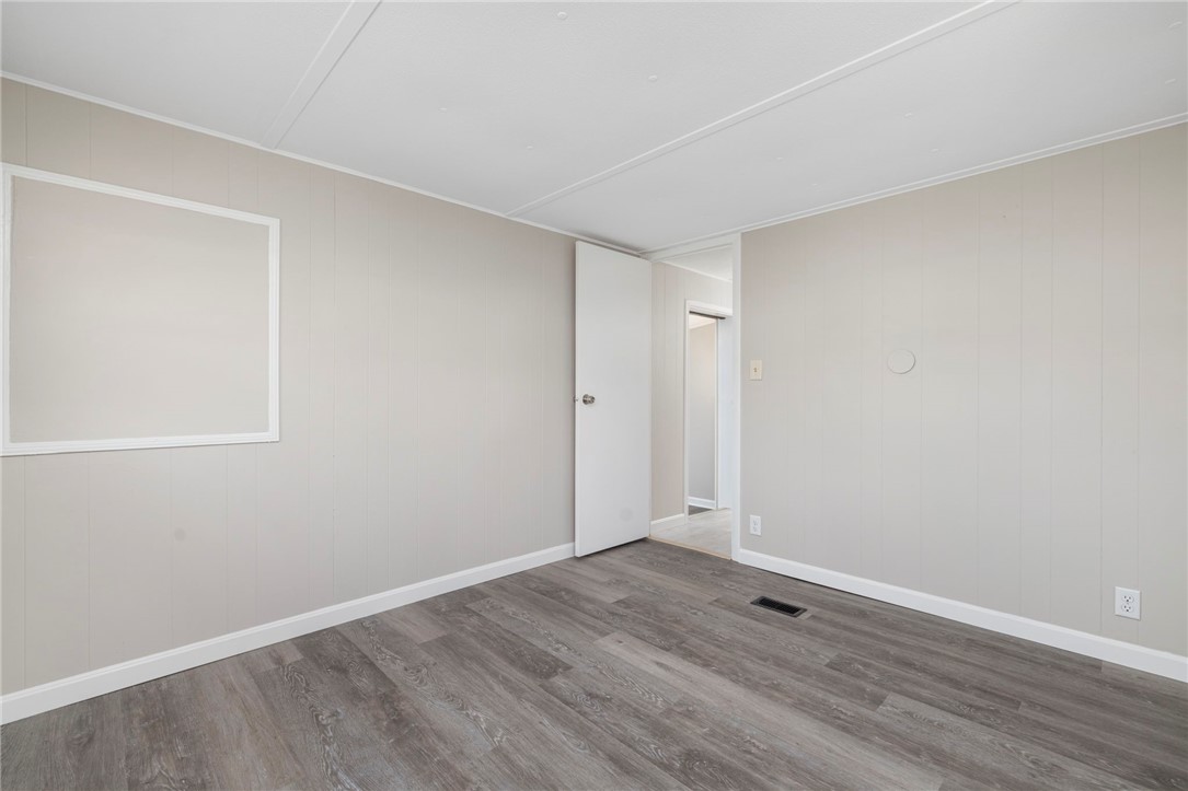 12 Valiant Drive Coventry, RI 02816 - Photo 20 of 33