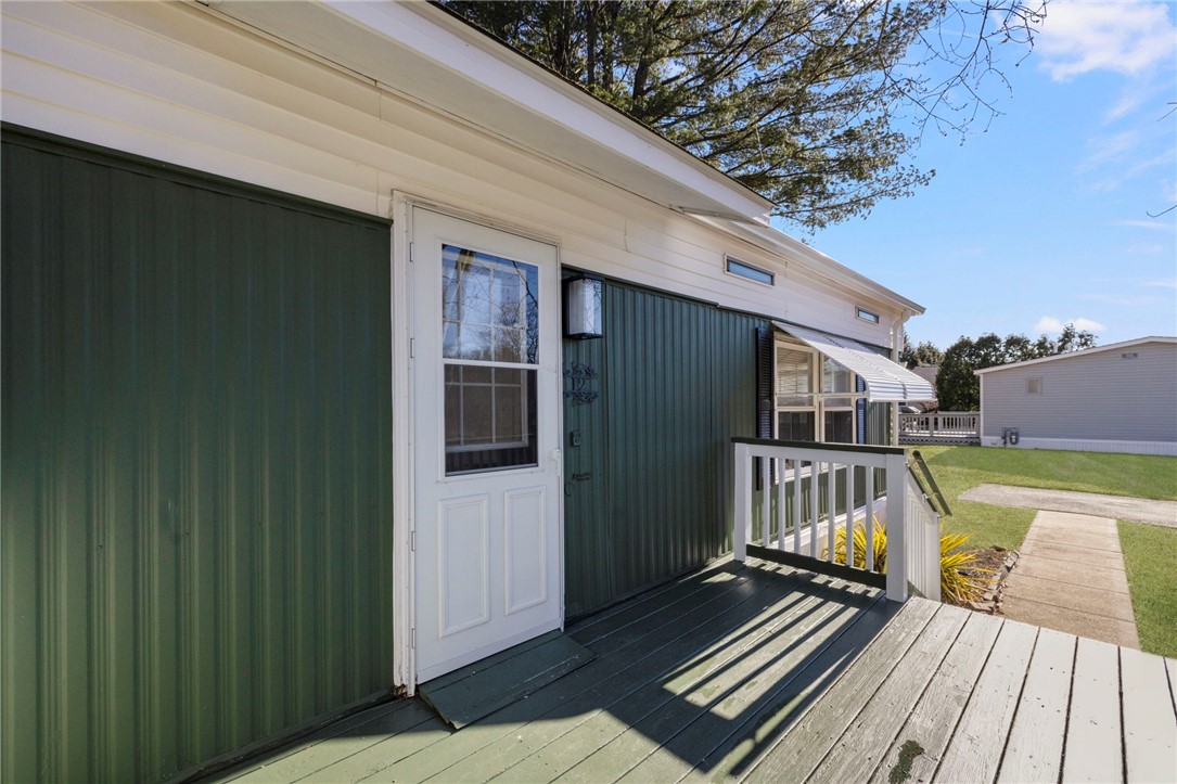 12 Valiant Drive Coventry, RI 02816 - Photo 26 of 33