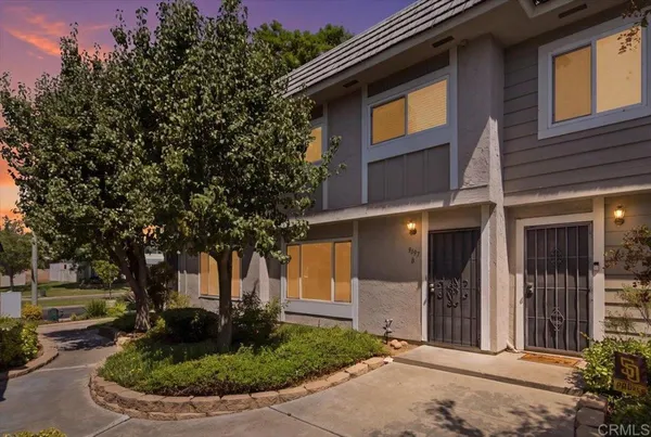 $585,000 | 9457 Carlton Oaks Drive, Unit B, Santee, CA 92071