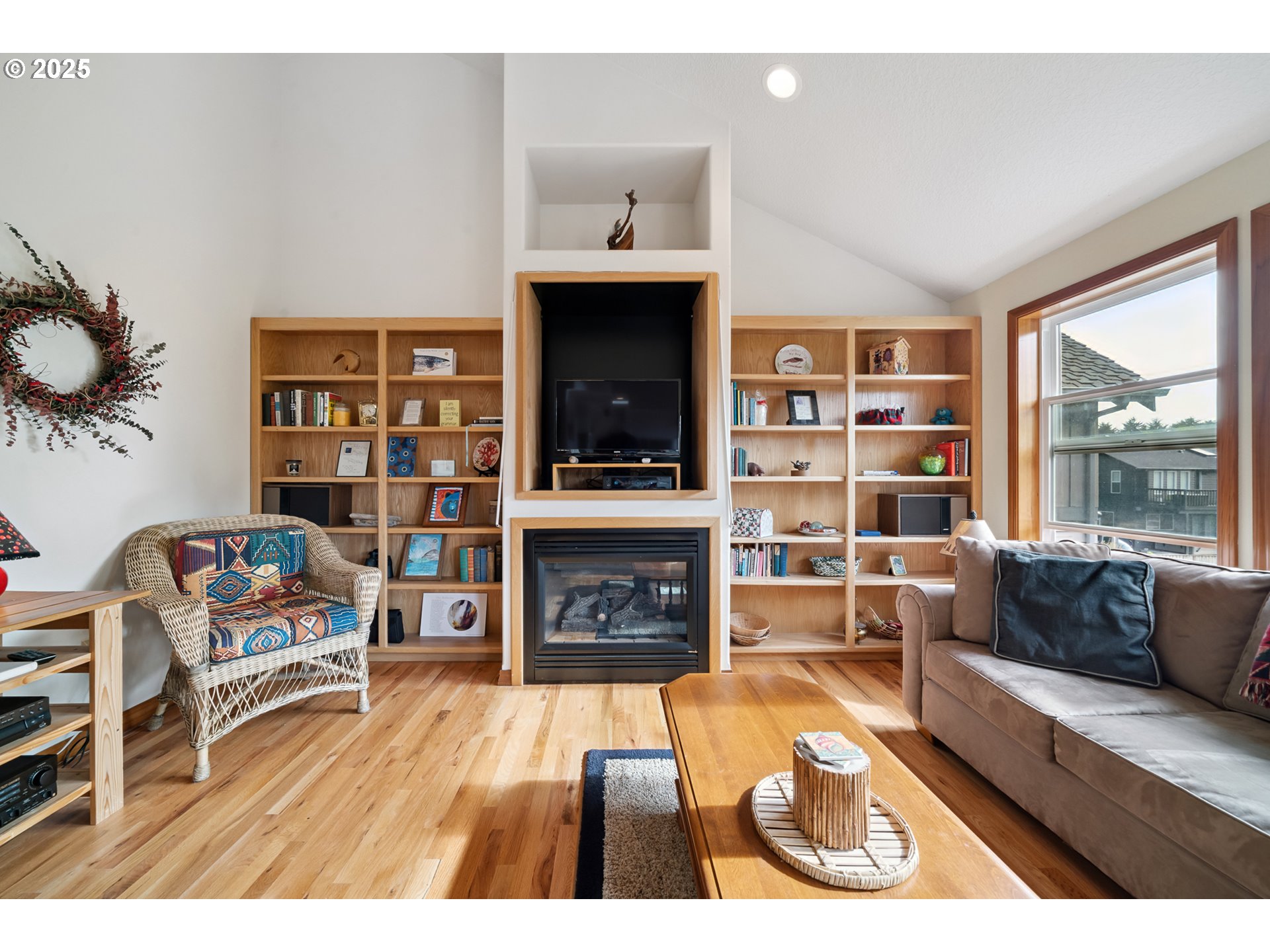 3732 Coho Place Cannon Beach, OR 97110 - Photo 13 of 41