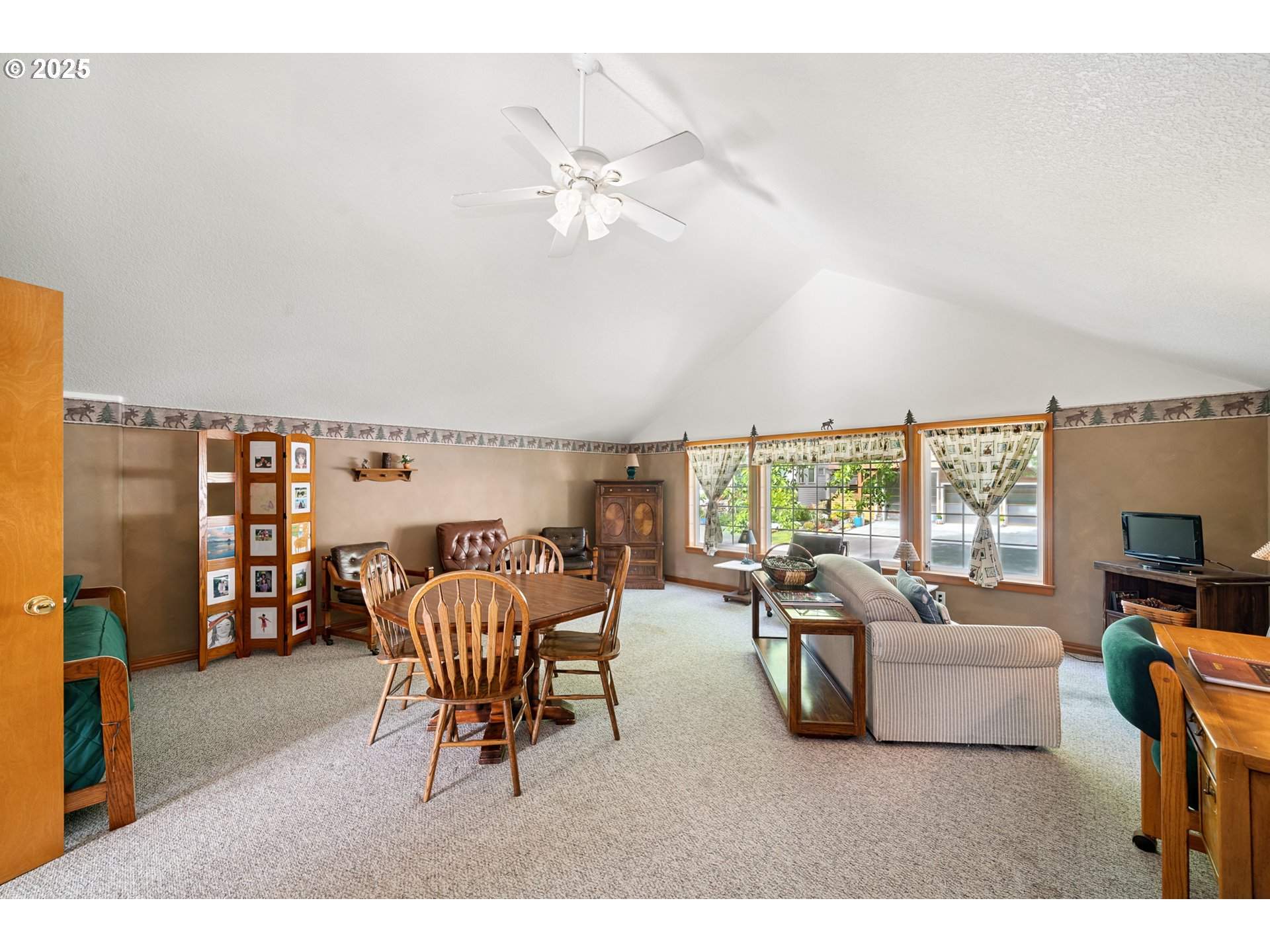3732 Coho Place Cannon Beach, OR 97110 - Photo 16 of 41