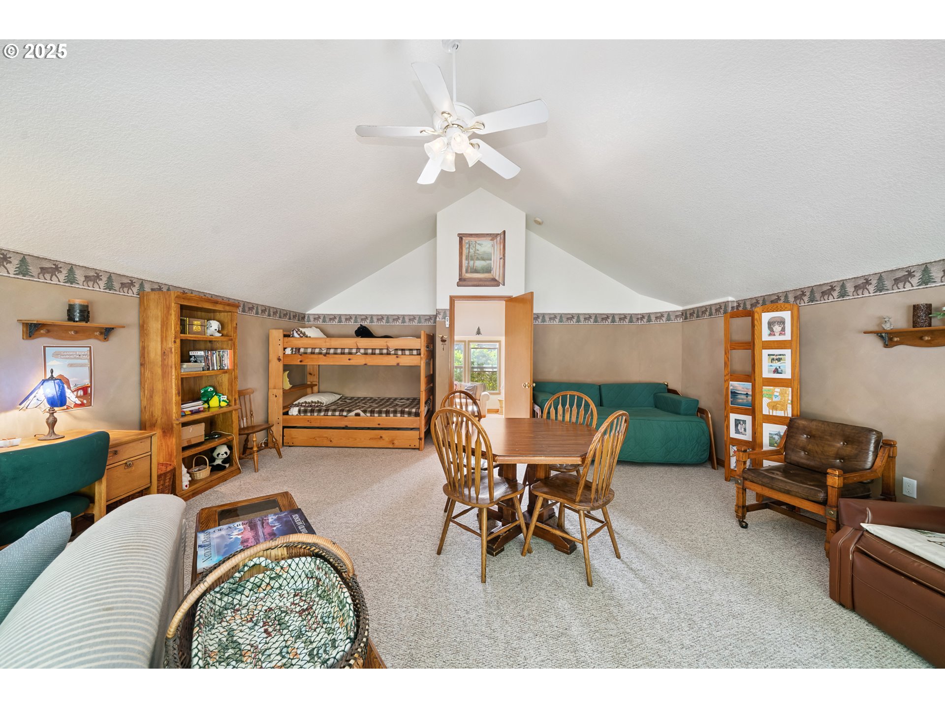 3732 Coho Place Cannon Beach, OR 97110 - Photo 18 of 41